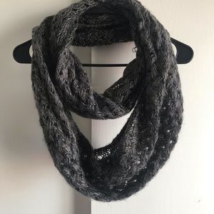 Sweater infinity scarf